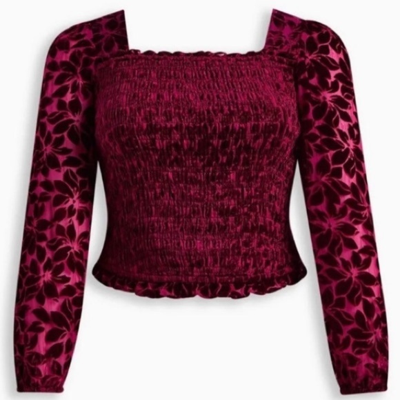 Torrid Blousom Sleeve Burned Out Smocked Velvet CropTop 3X 3 20/22 - Picture 2 of 9